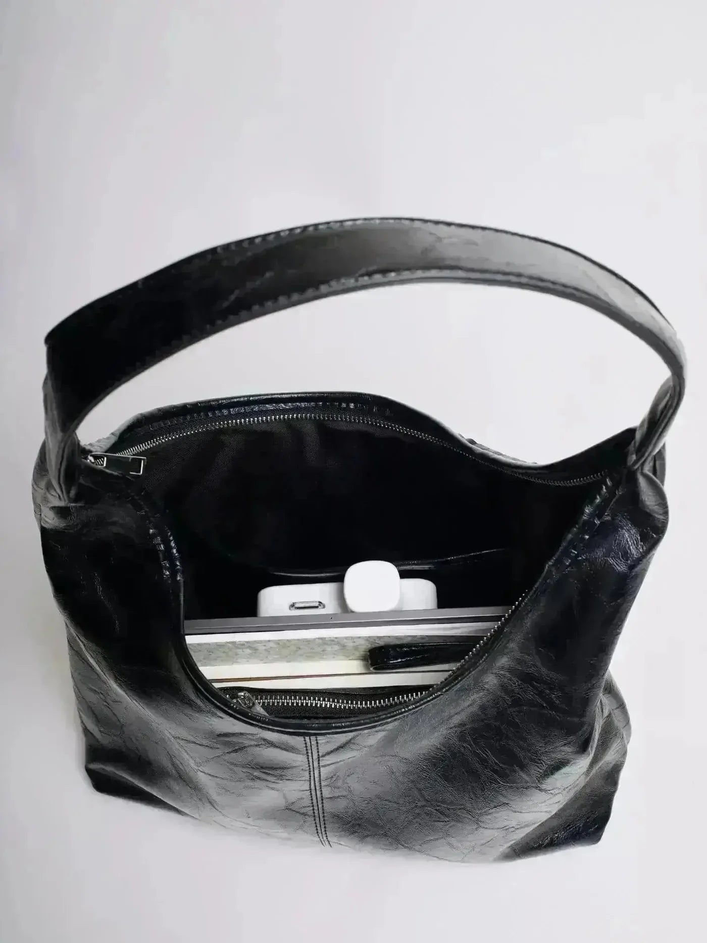 The Essential Tote — Vegan Leather