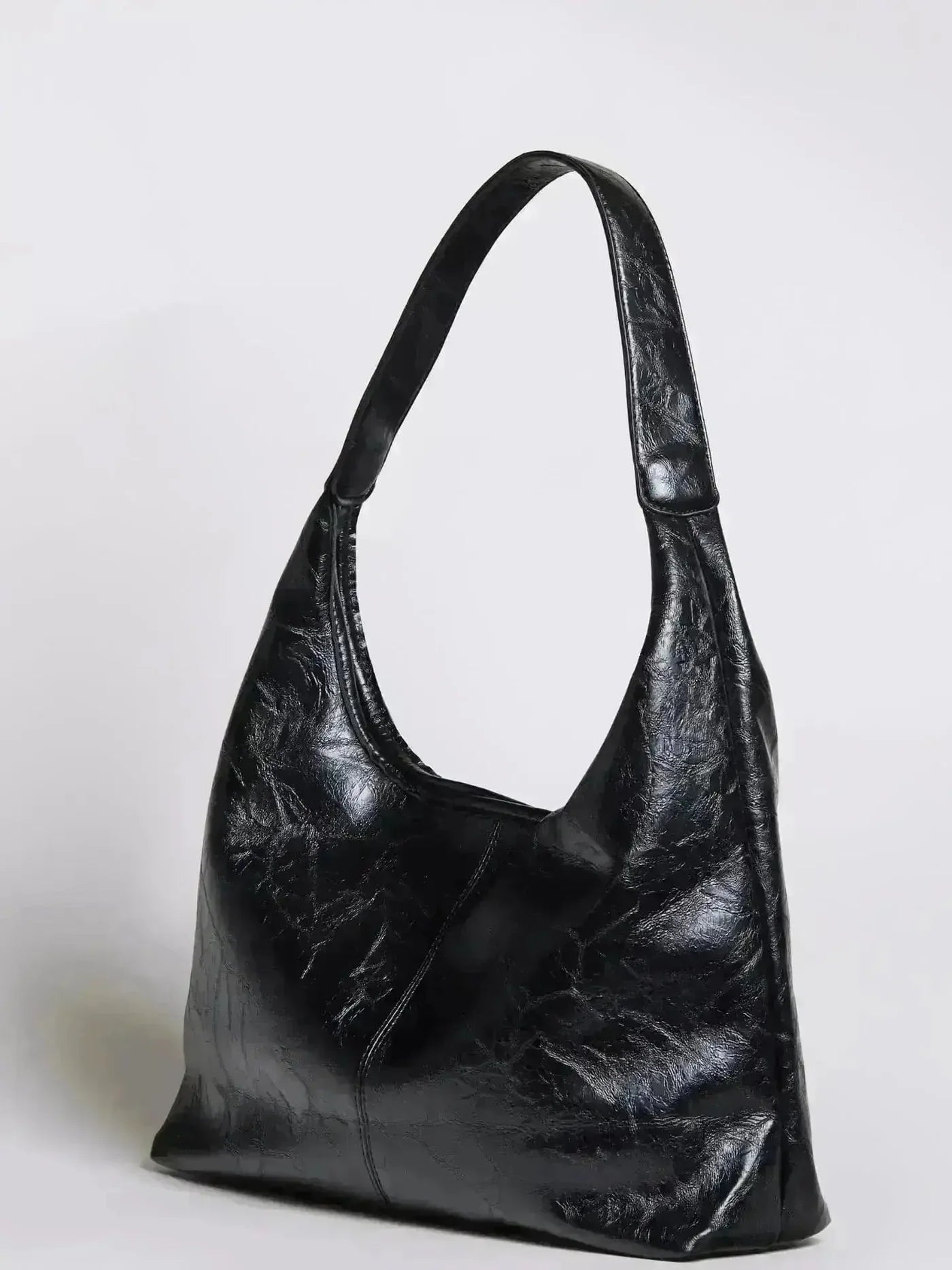The Essential Tote — Vegan Leather